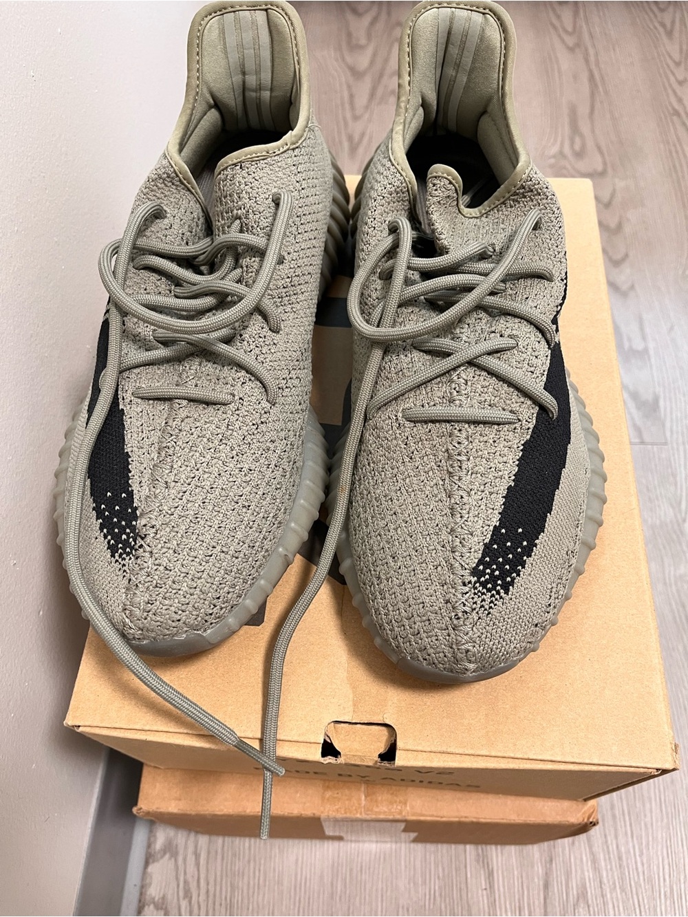 Adidas Yeezy Boost 350 V2 “Granite” - Picture 4 of 7